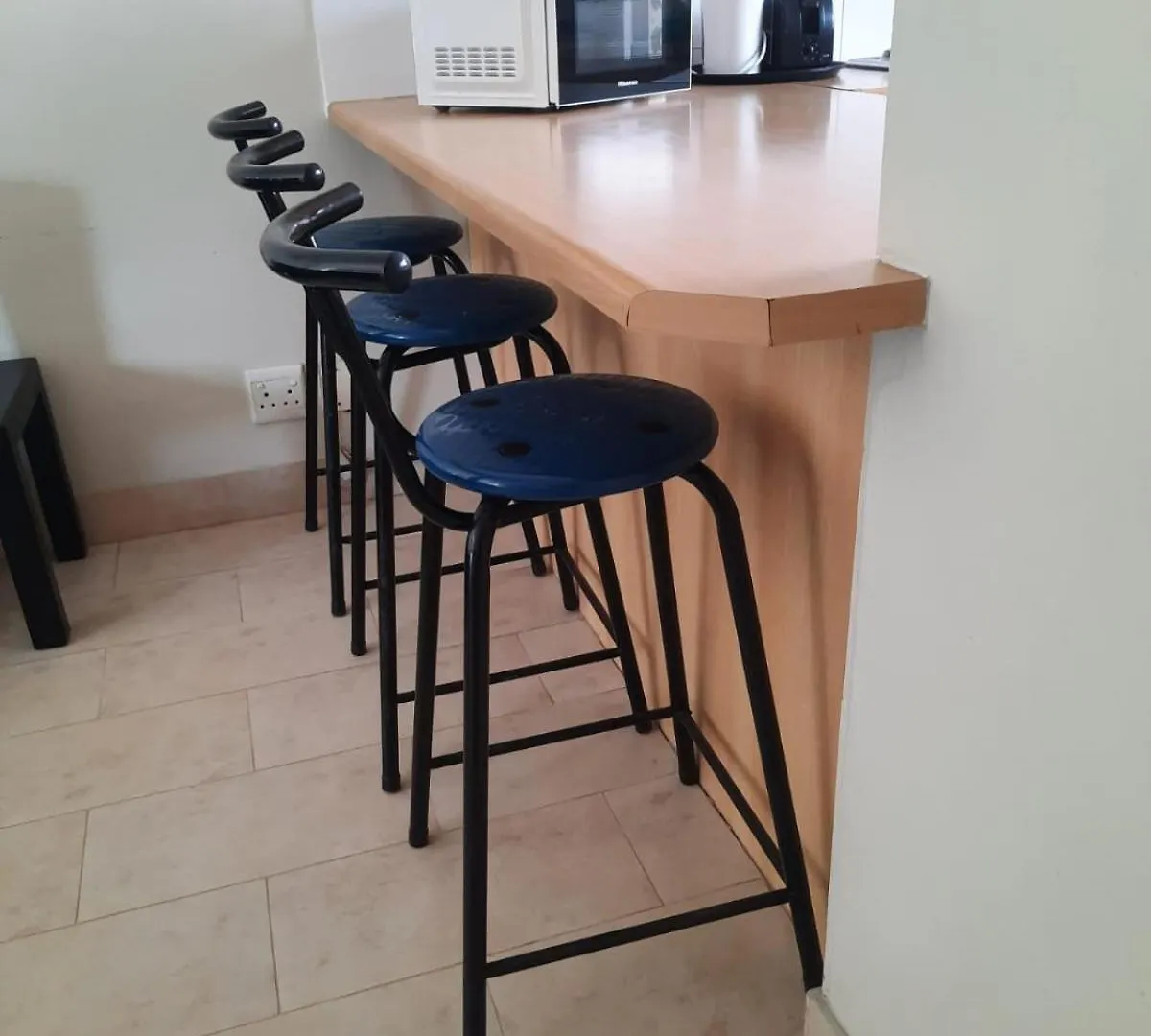 203 Pip'S Place On Beach Road Strand